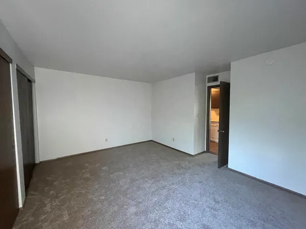 $1,325 | 6167 West Cold Spring Road, Greenfield, WI 53220