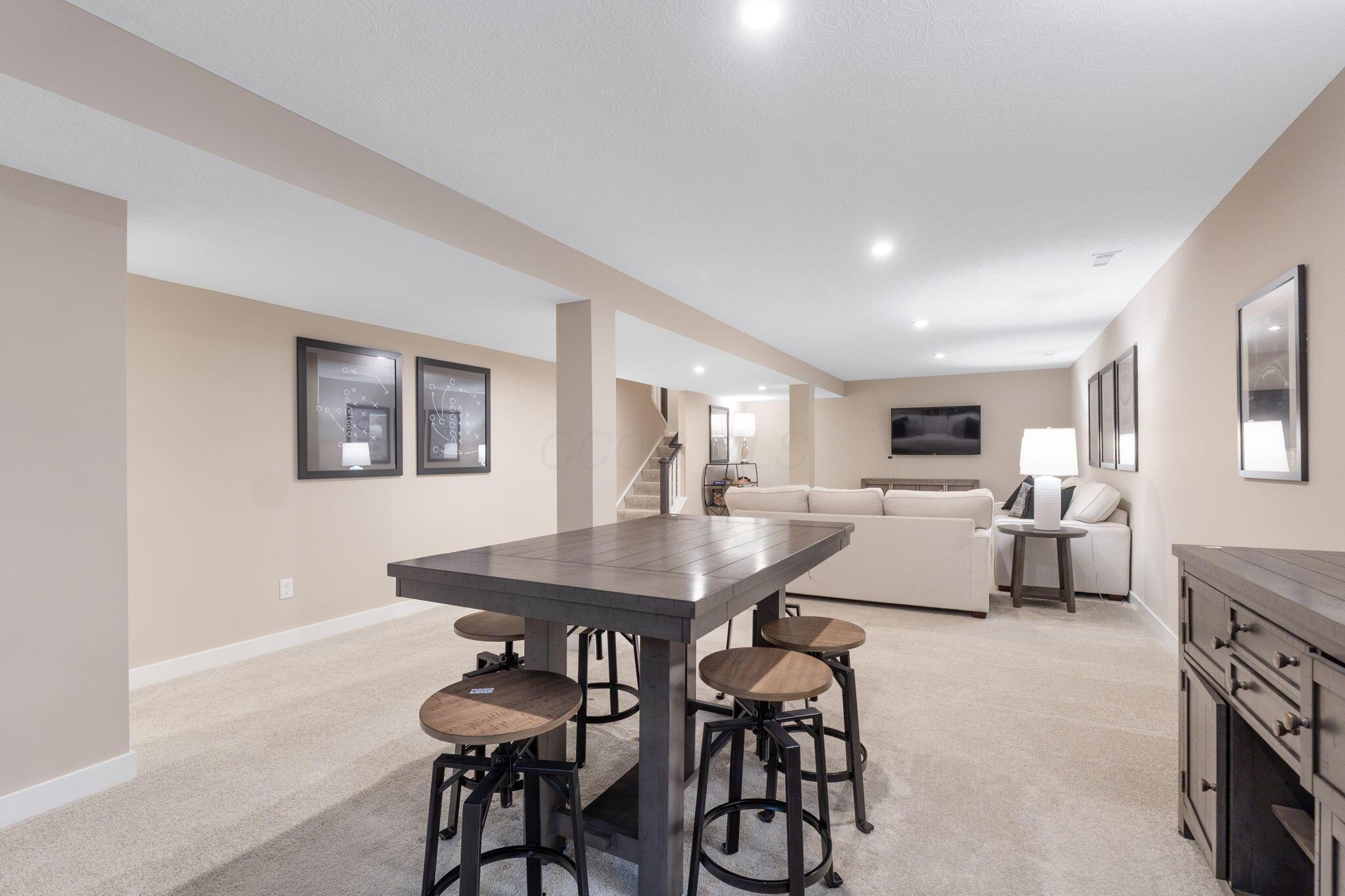 581 Pisa Loop Delaware, OH 43015 - Photo 42 of 85 581 Pisa Loop (Interior)-53