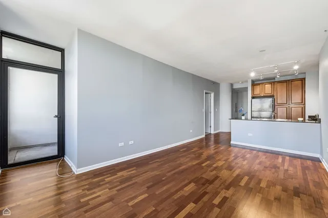 $2,700 | 1255 South State Street, Unit 1701, Chicago, IL 60605