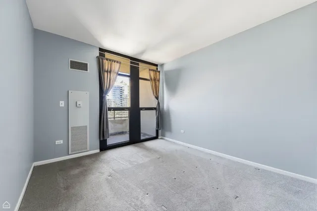 $2,700 | 1255 South State Street, Unit 1701, Chicago, IL 60605