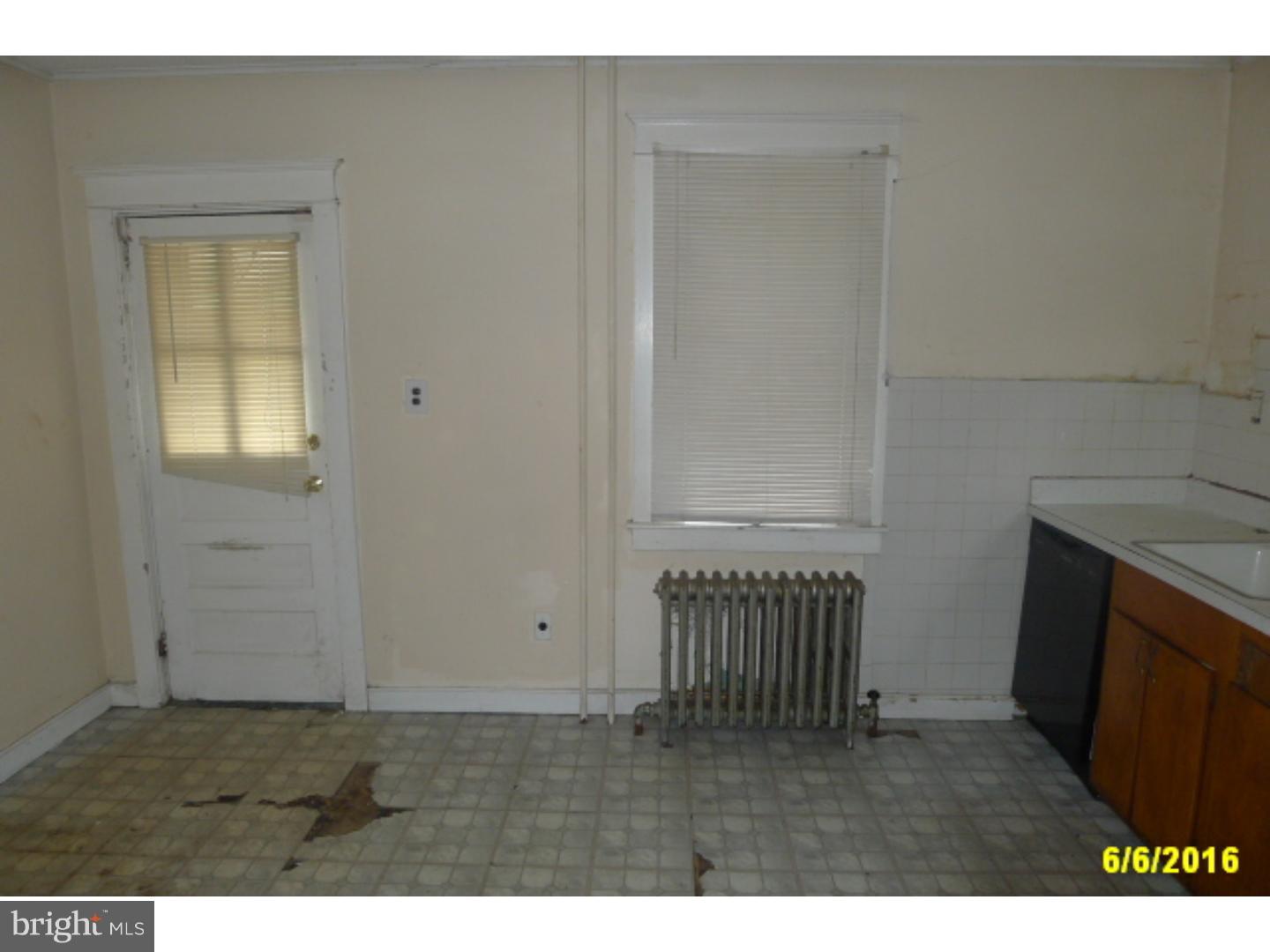 2991 Sumter Road Camden, NJ 08104 - Photo 7 of 12