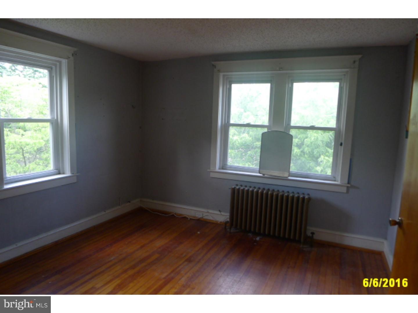 2991 Sumter Road Camden, NJ 08104 - Photo 9 of 12