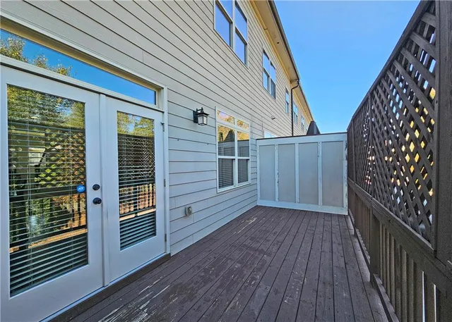 $499,900 | 1212 Stone Castle Circle, Smyrna, GA 30080