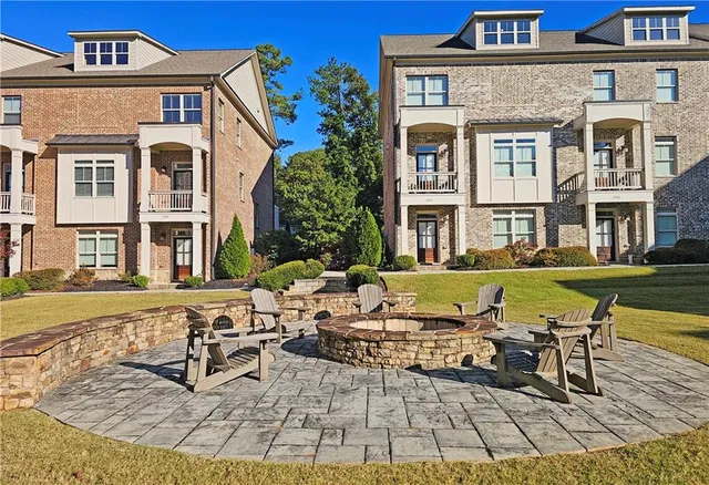 $499,900 | 1212 Stone Castle Circle, Smyrna, GA 30080