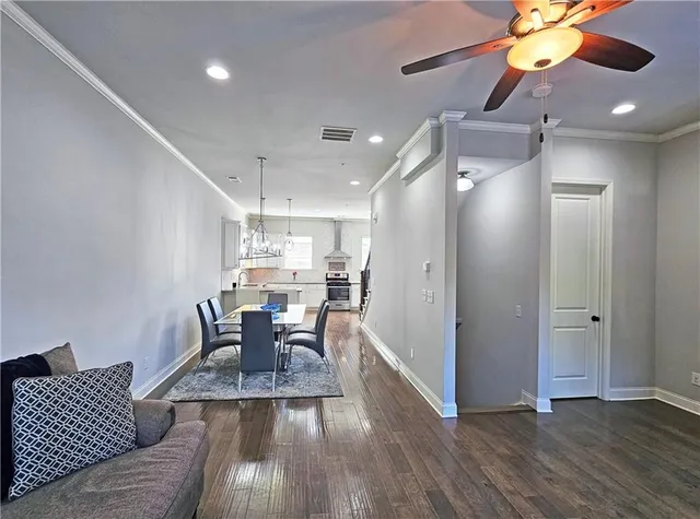 $499,900 | 1212 Stone Castle Circle, Smyrna, GA 30080