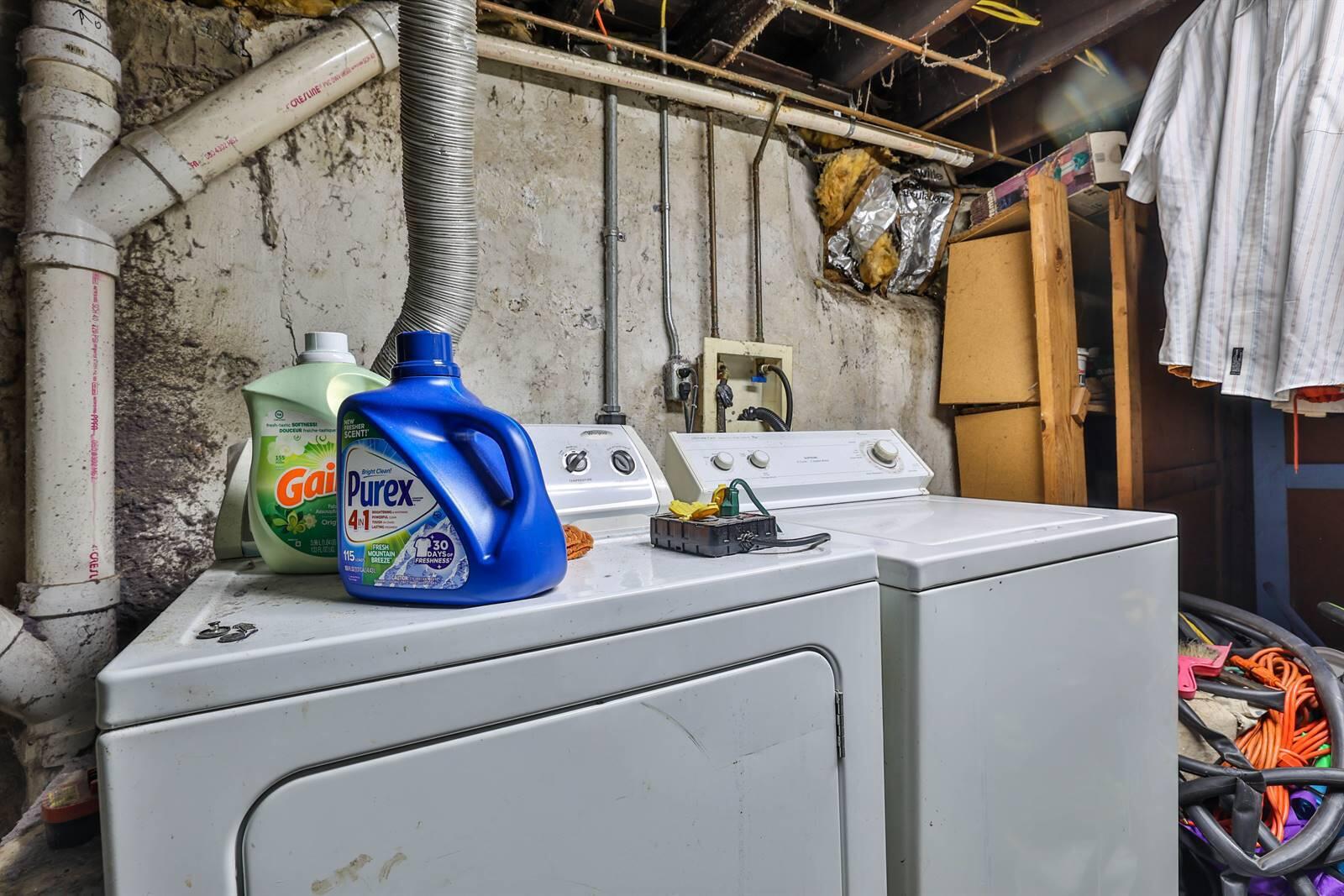 209 West Liberty Street Springfield, OH 45506 - Photo 21 of 24 021-Laundry