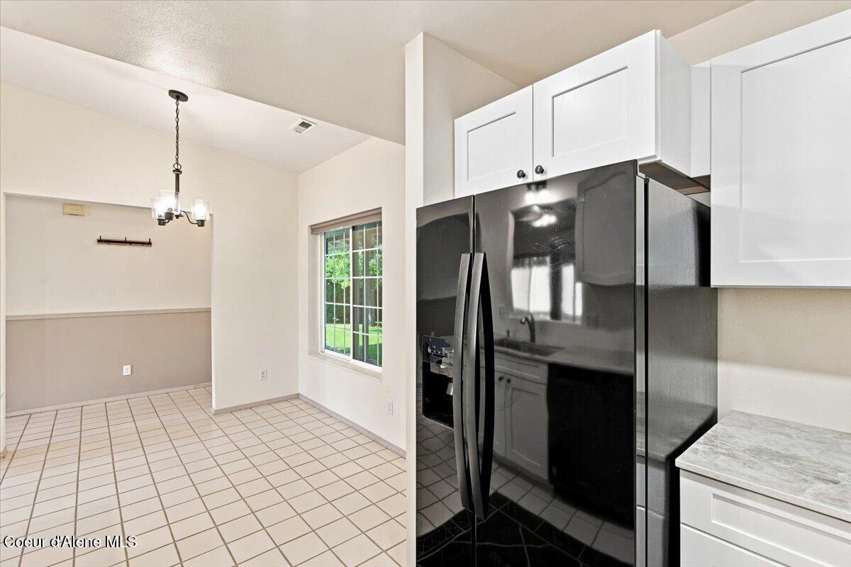 781 South Pleasant View Road Post Falls, ID 83854 - Photo 10 of 38 13-Kitchen
