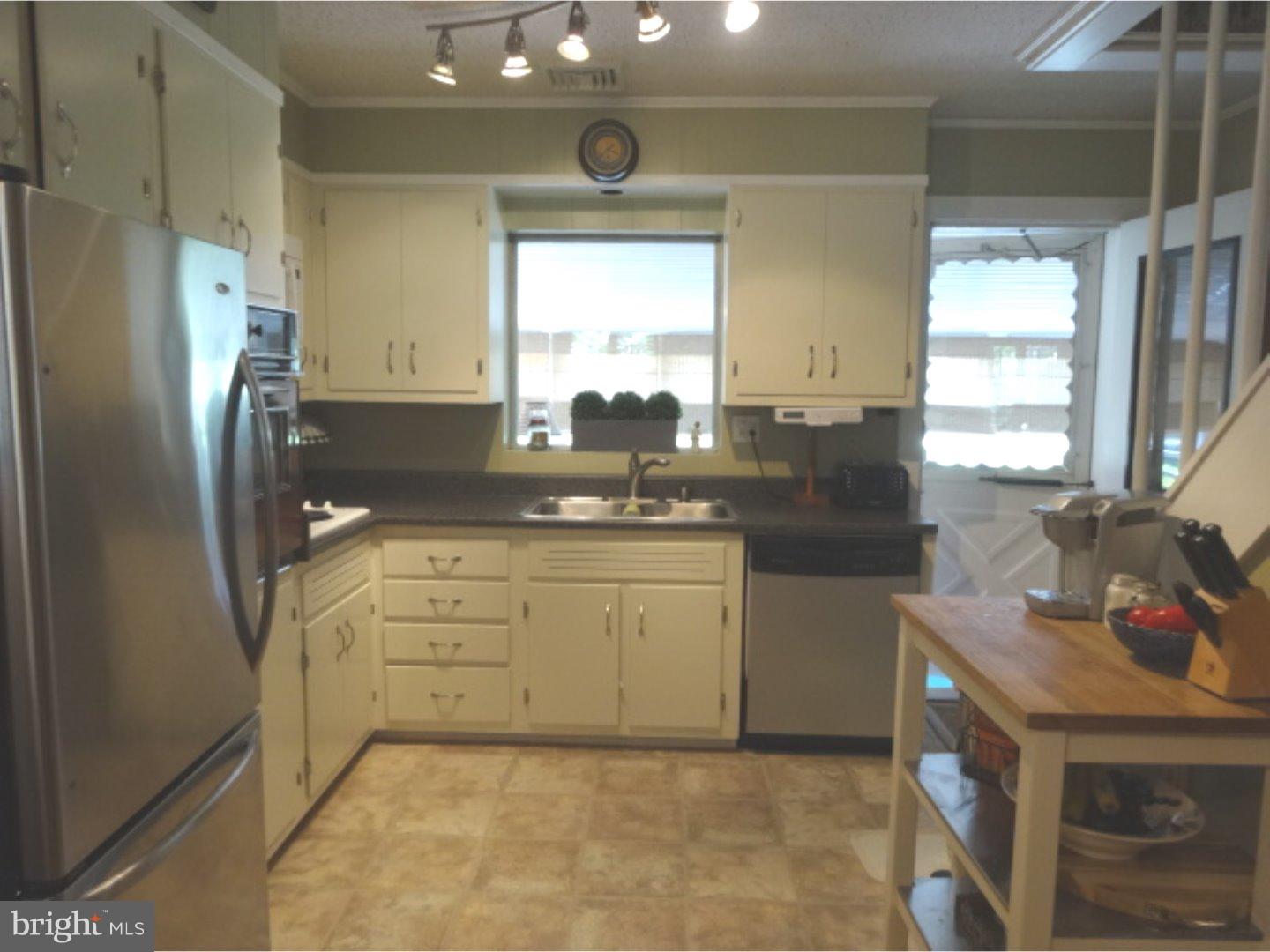 508 Crestview Road Lansdale, PA 19446 - Photo 10 of 22 Gallery Image 10