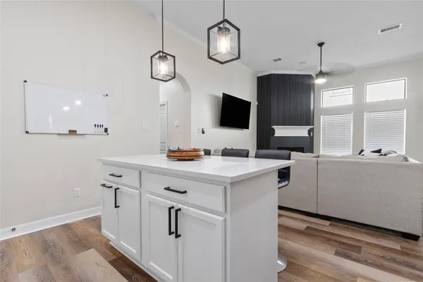 $2,200 | 711 Audra Lane, Spring, TX 77386