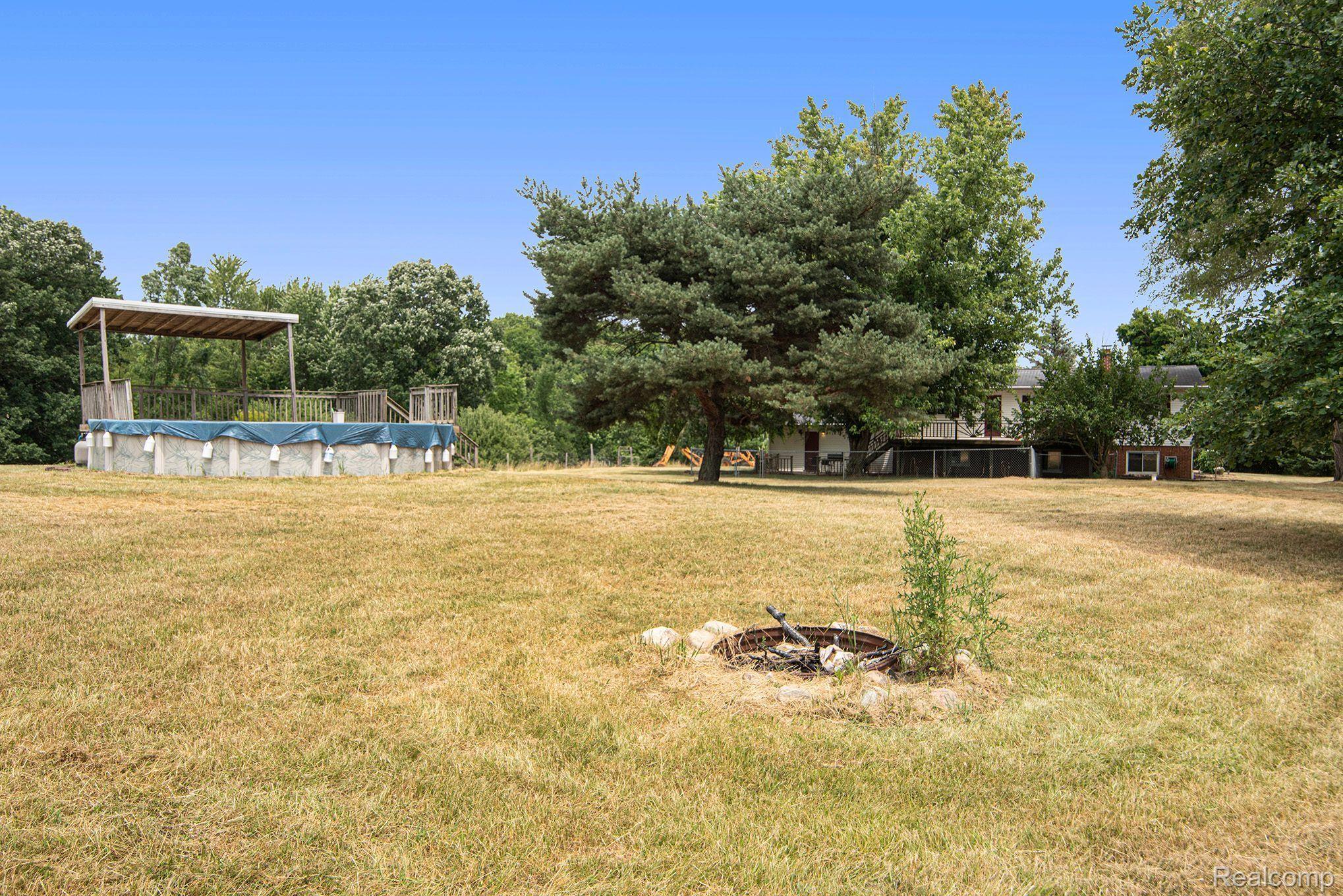 11358 Tipsico Lake Road Fenton, MI 48430 - Photo 25 of 34 Gallery Image 25