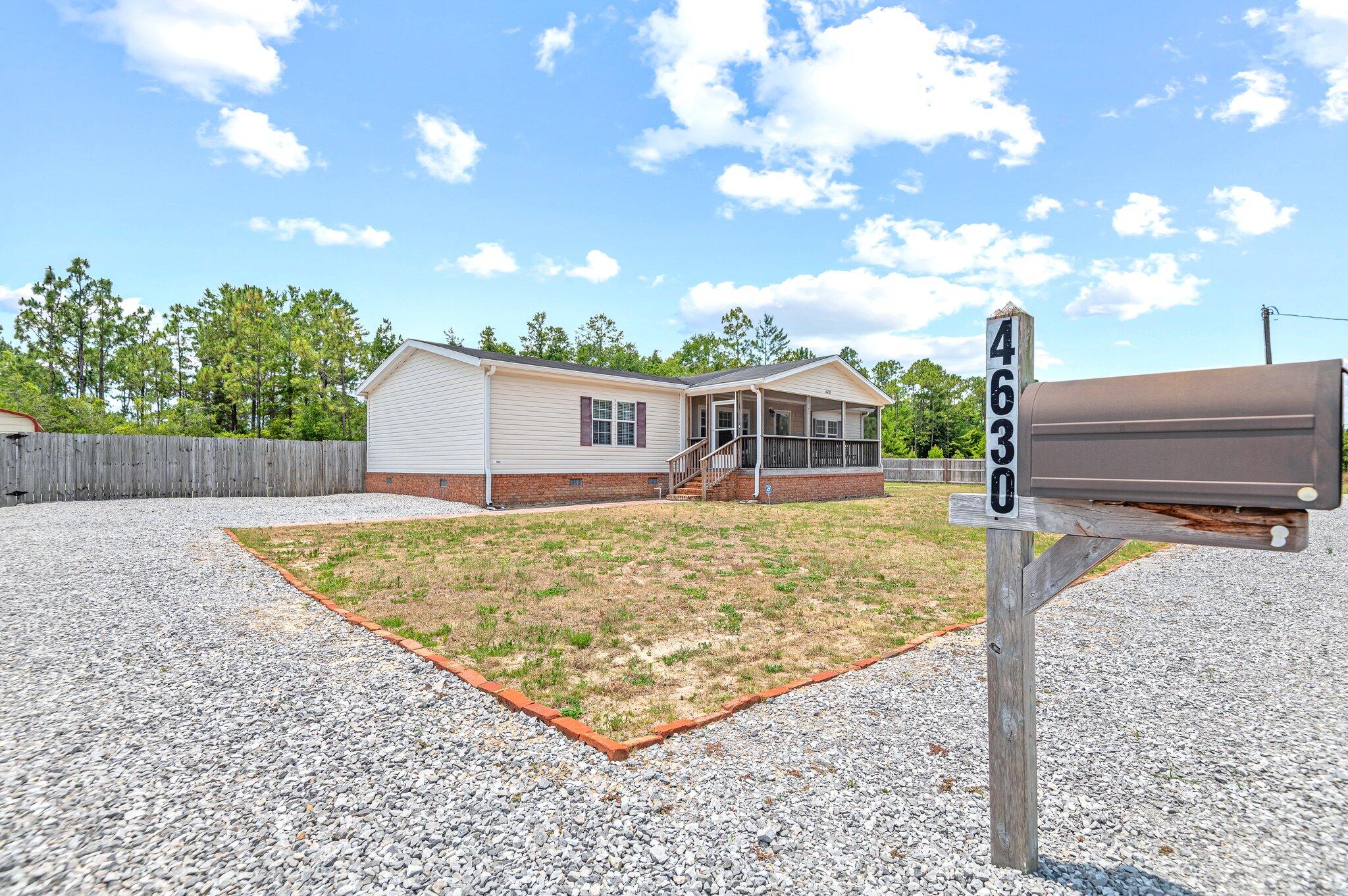 4630 Falcon Way Crestview, FL 32539 - Photo 2 of 31 Moore_Media_42
