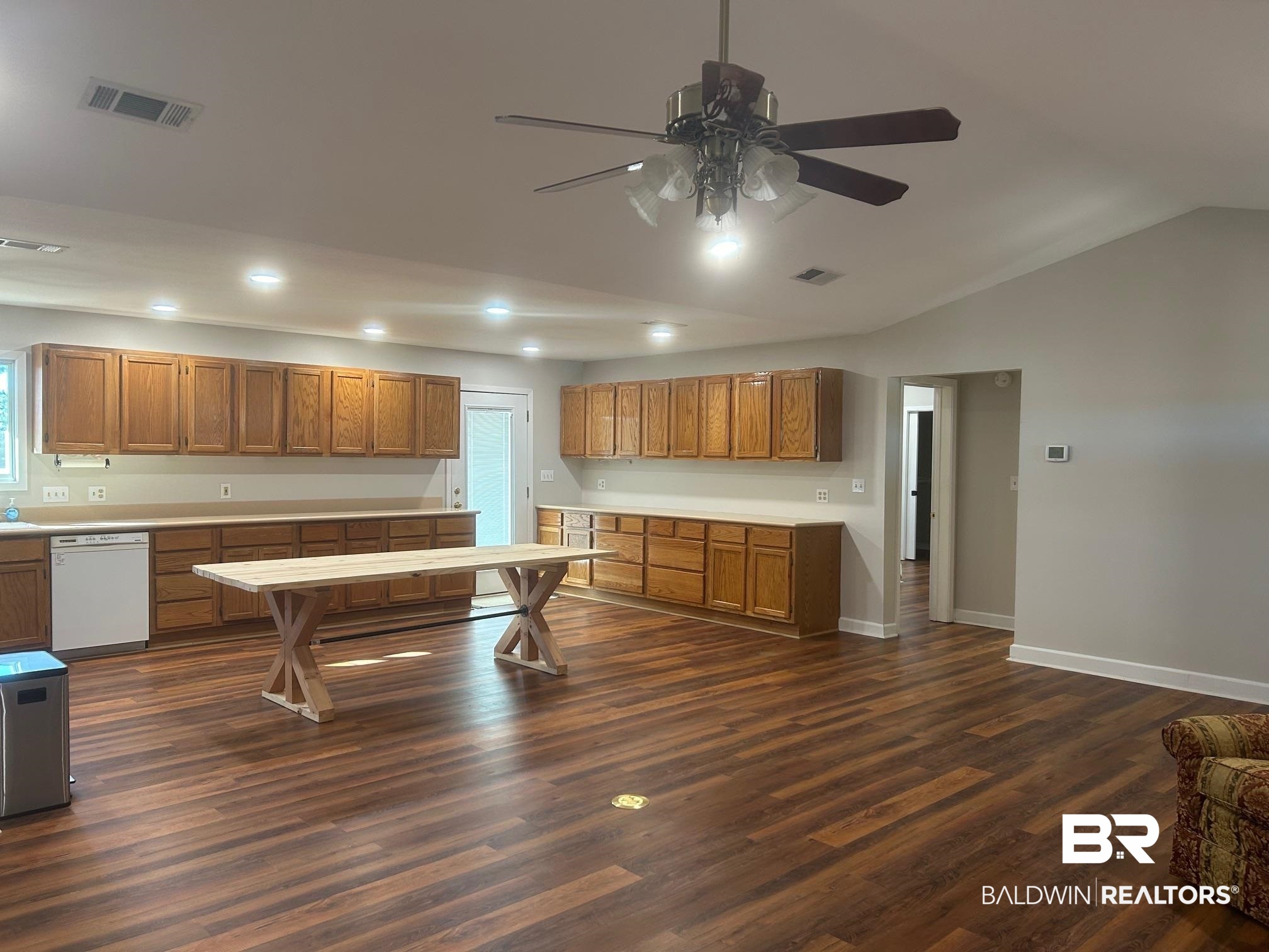 15465 Daugherty Road Foley, AL 36535 - Photo 8 of 17 Kitchen