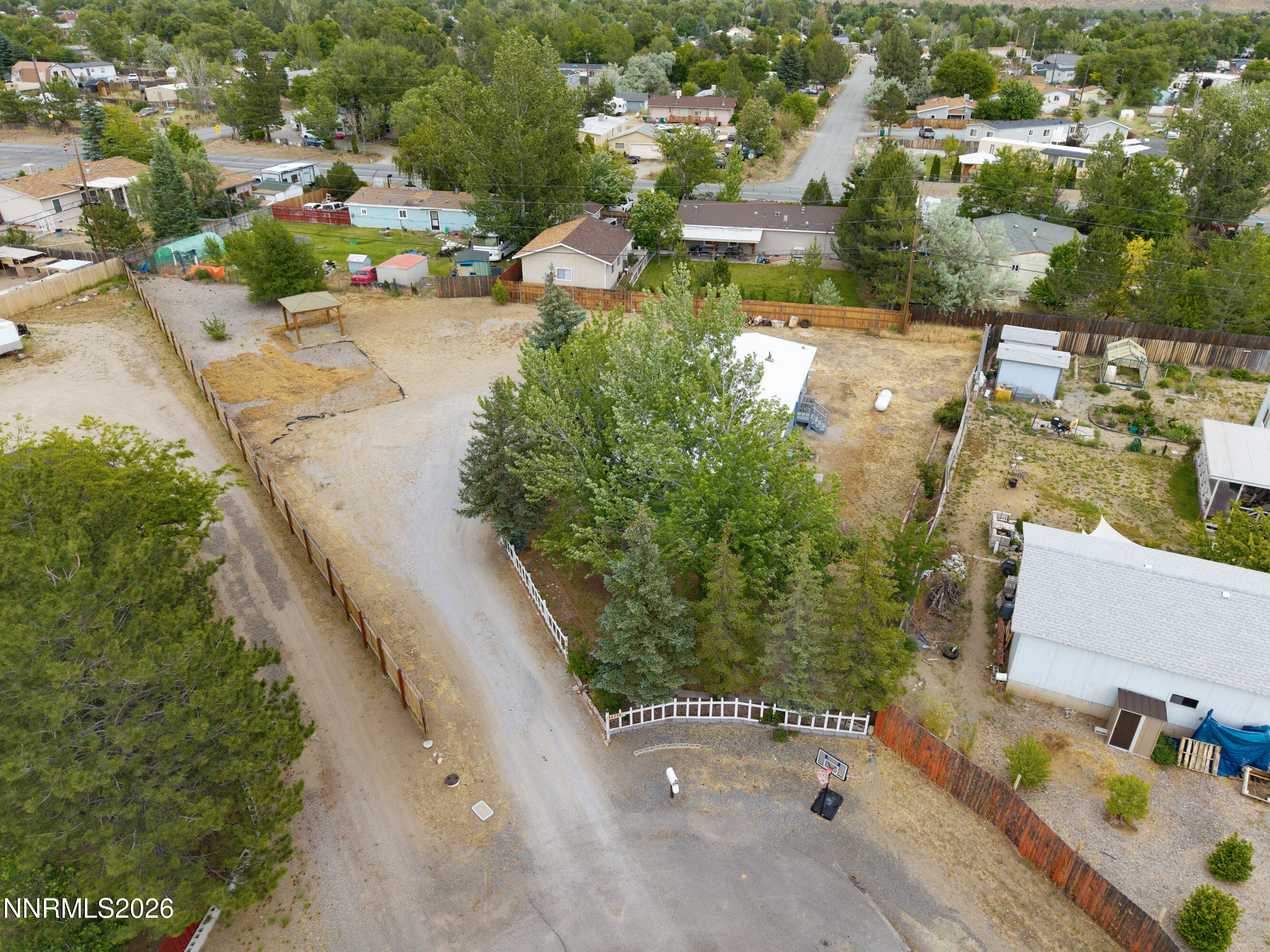 17755 Peacock Place Reno, NV 89508 - Photo 31 of 32 Peacock17755-002