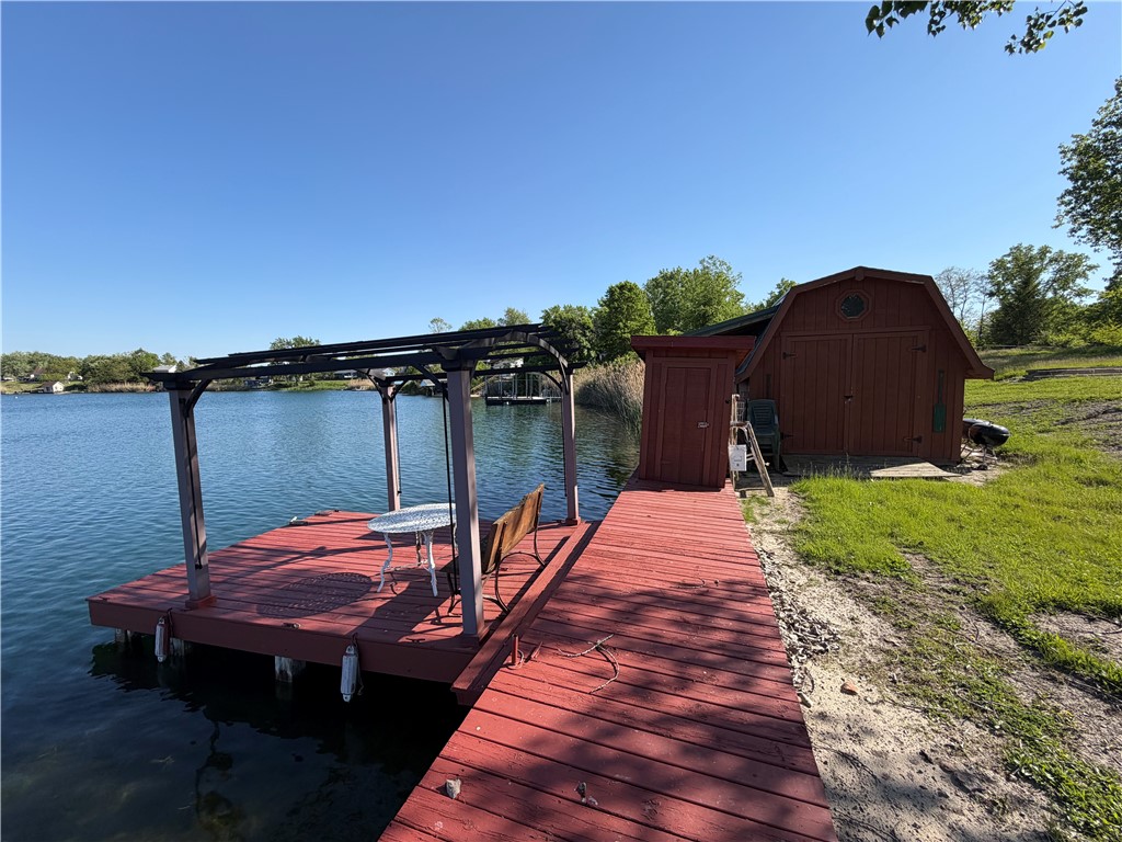 402 North End Road Oakwood, IL 61858 - Photo 8 of 23