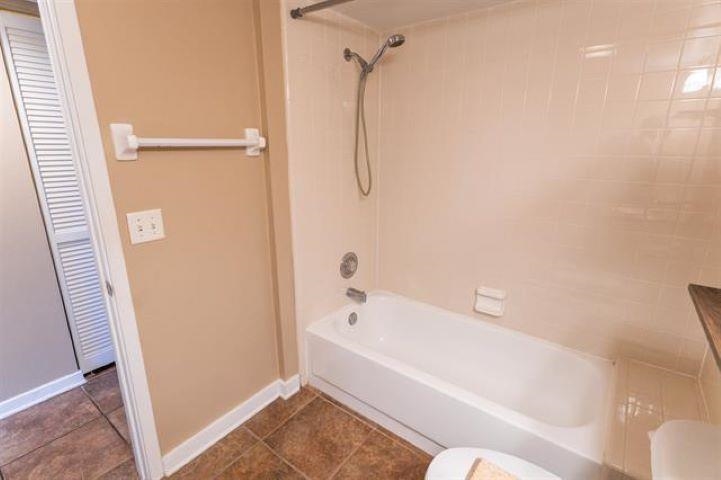 317 Hayden Road, Unit 10 Tallahassee, FL 32304 - Photo 16 of 33 Gallery Image 16