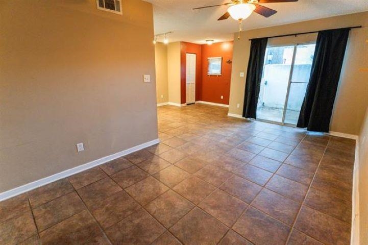 317 Hayden Road, Unit 10 Tallahassee, FL 32304 - Photo 21 of 33 Gallery Image 21