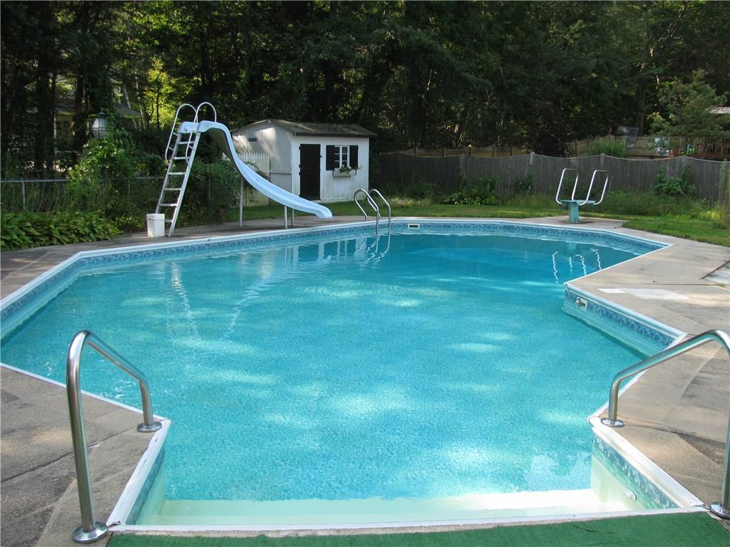 62 Columbus Road Cape Elizabeth, ME 04107 - Photo 2 of 14 Photo