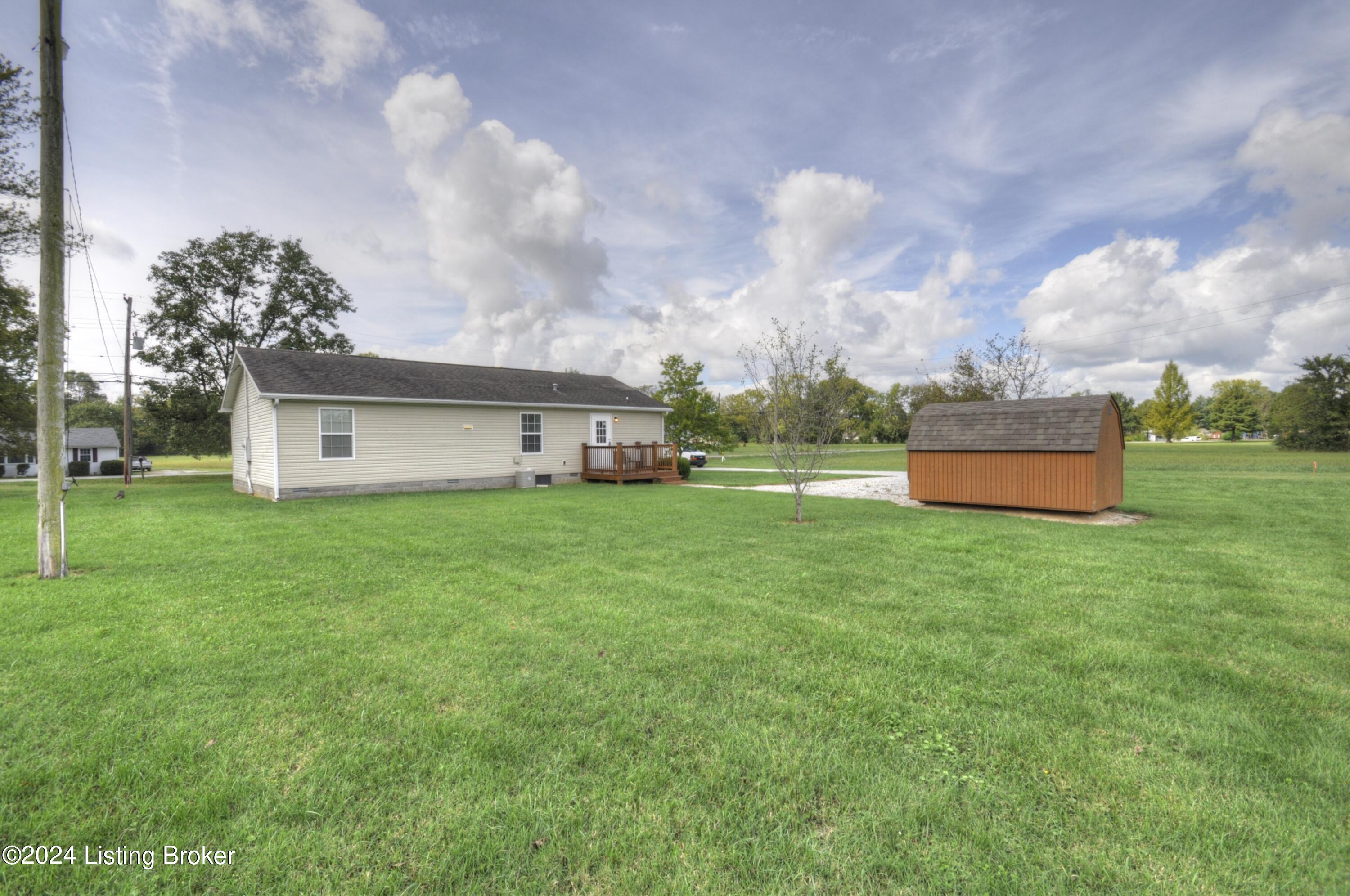 6111 Pendleton Road Louisville, KY 40272 - Photo 25 of 26 _DSC0019_20_21