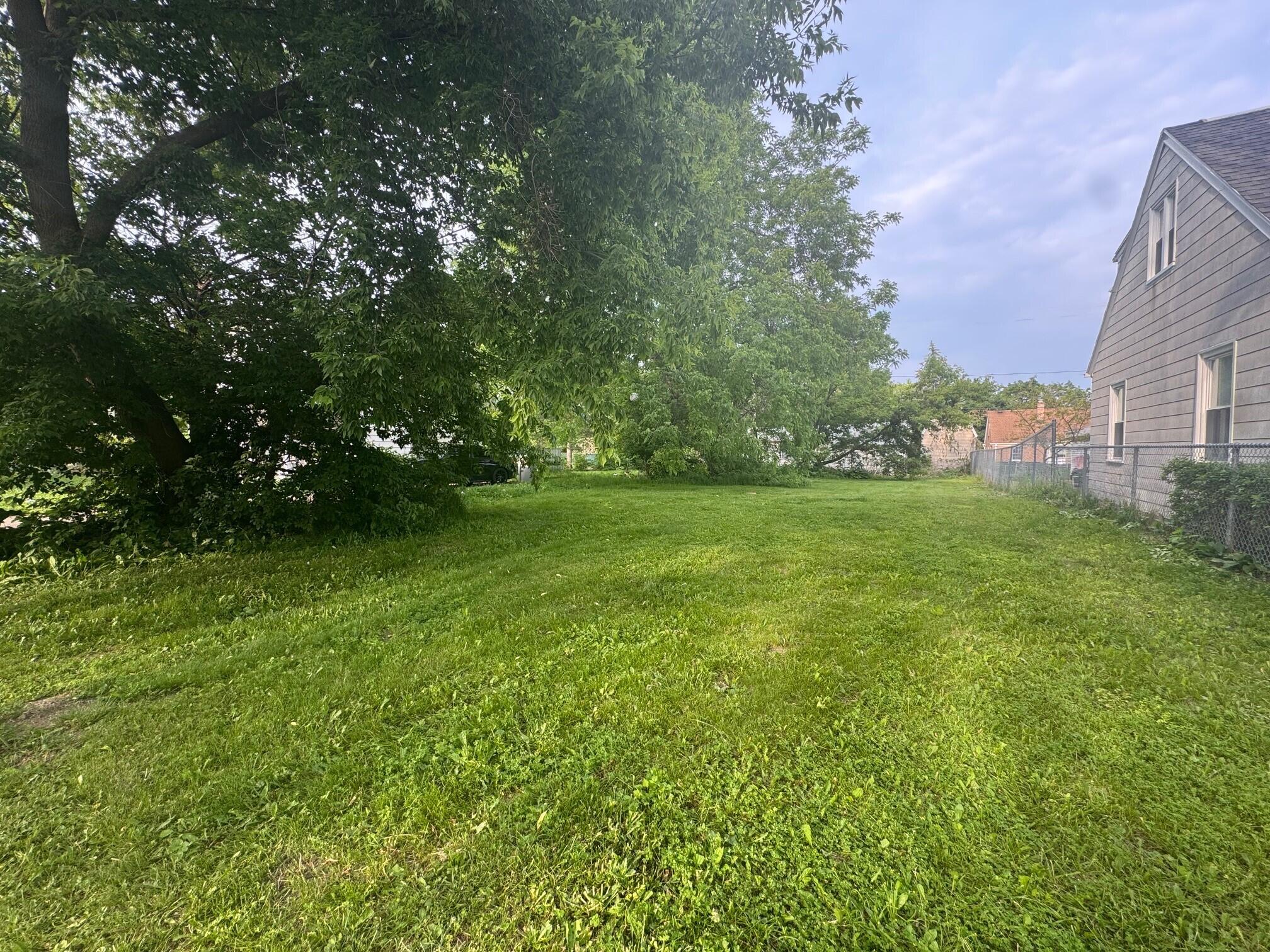 4964 North 54th Street Milwaukee, WI 53218 - Photo 4 of 4 4964 N 54th St - 1