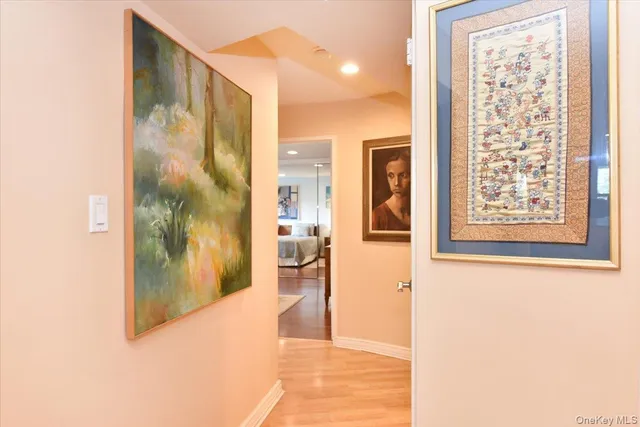 $688,000 | 180 South Middle Neck Road, Unit 1Q, Great Neck, NY 11021