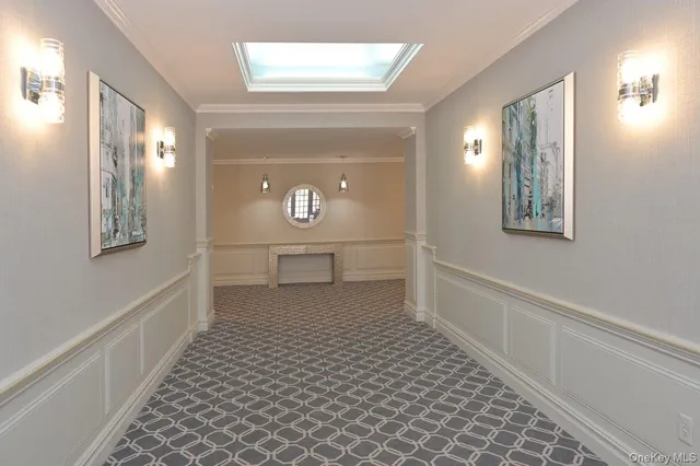 $688,000 | 180 South Middle Neck Road, Unit 1Q, Great Neck, NY 11021