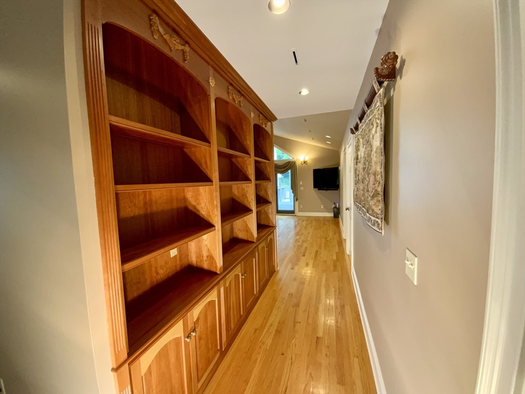 5 Pocumtuck Drive Deerfield, MA 01373 - Photo 25 of 42 a view of entryway