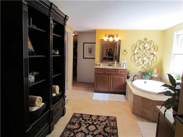588 Mill Farm Road Noblesville, IN 46062 - Photo 11 of 24 Gallery Image 11