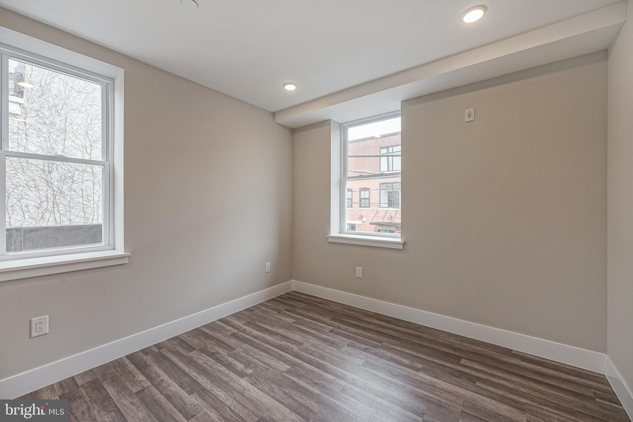 1070 North Front Street, Unit B Philadelphia, PA 19123 - Photo 5 of 13