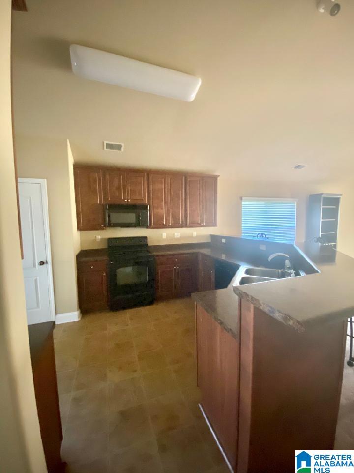 401 Rockview Trail Alabaster, AL 35114 - Photo 18 of 40