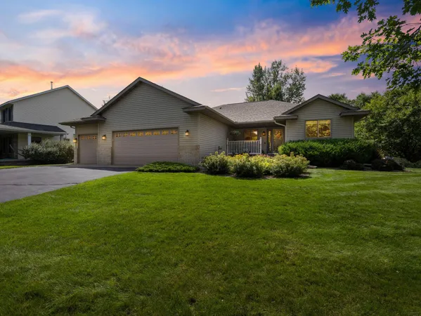 $575,000 | 1150 Durango Point, Hugo, MN 55038