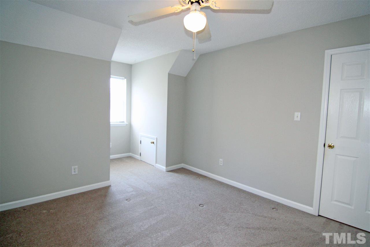 1132 Stoneferry Lane Raleigh, NC 27606 - Photo 14 of 25 Gallery Image 14