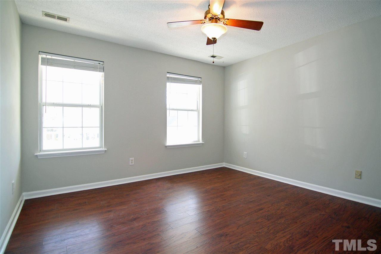 1132 Stoneferry Lane Raleigh, NC 27606 - Photo 9 of 25 Gallery Image 9