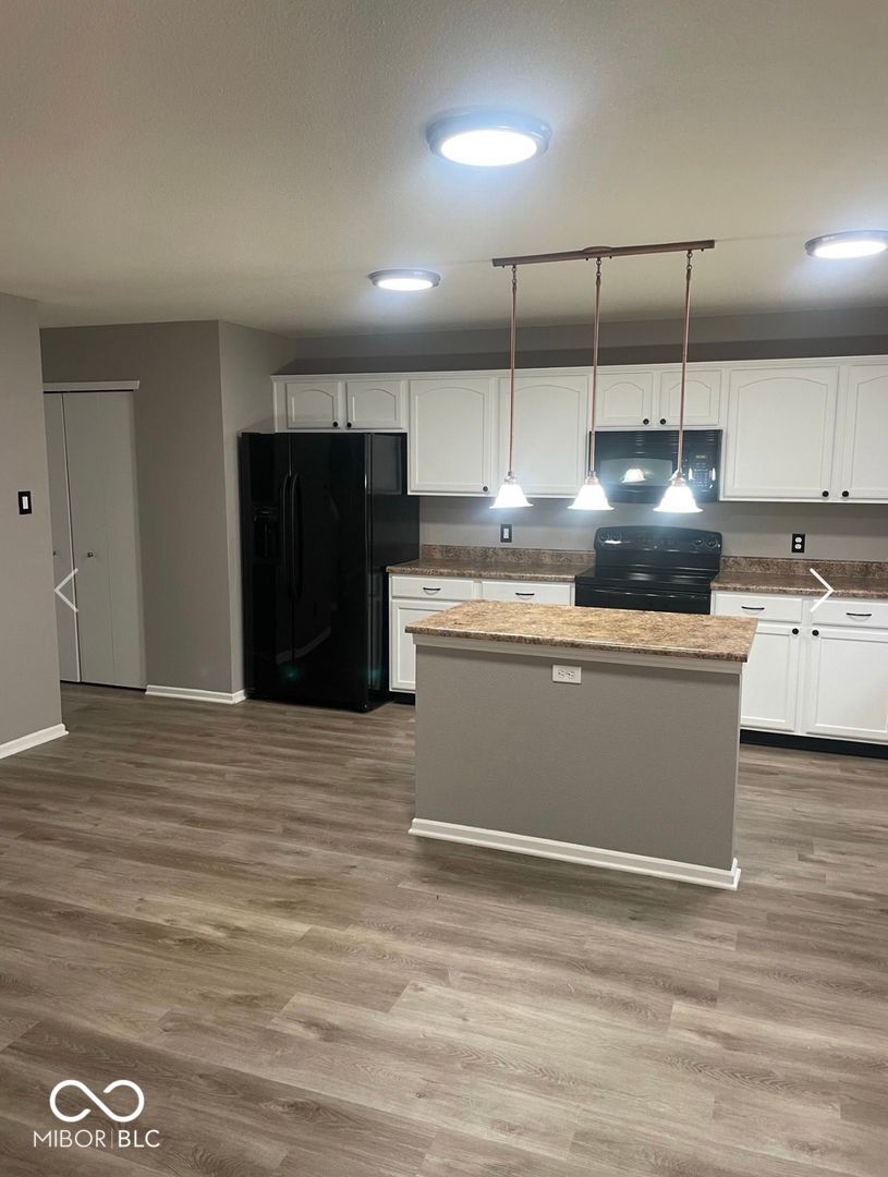 8325 Burket Way Indianapolis, IN 46113 - Photo 7 of 15