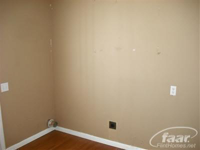 5050 South State Road Durand, MI 48429 - Photo 14 of 16 20192274-13.JPG