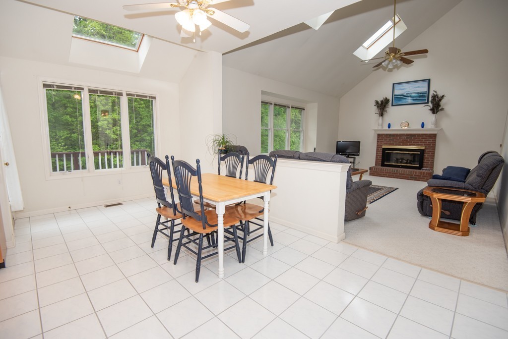 26 Hawthorne Road Shrewsbury, MA 01545 - Photo 11 of 30 Gallery Image 11