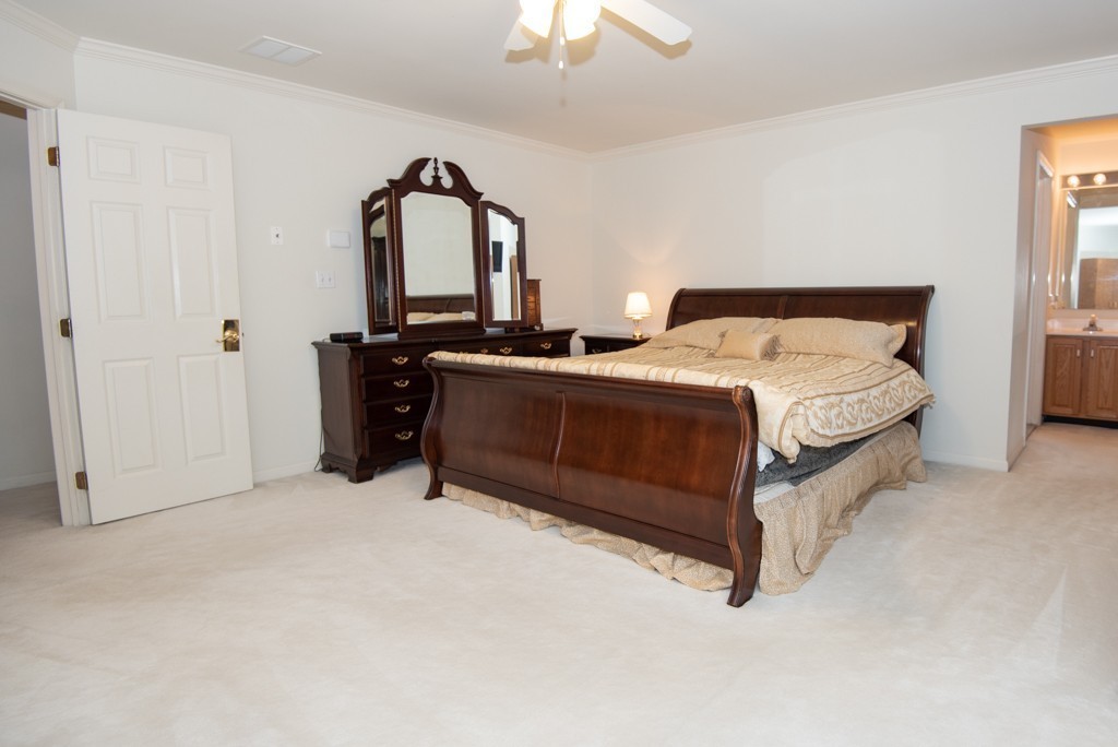 26 Hawthorne Road Shrewsbury, MA 01545 - Photo 18 of 30 Gallery Image 18