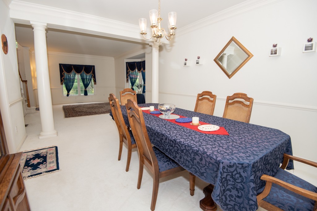 26 Hawthorne Road Shrewsbury, MA 01545 - Photo 8 of 30 Gallery Image 8