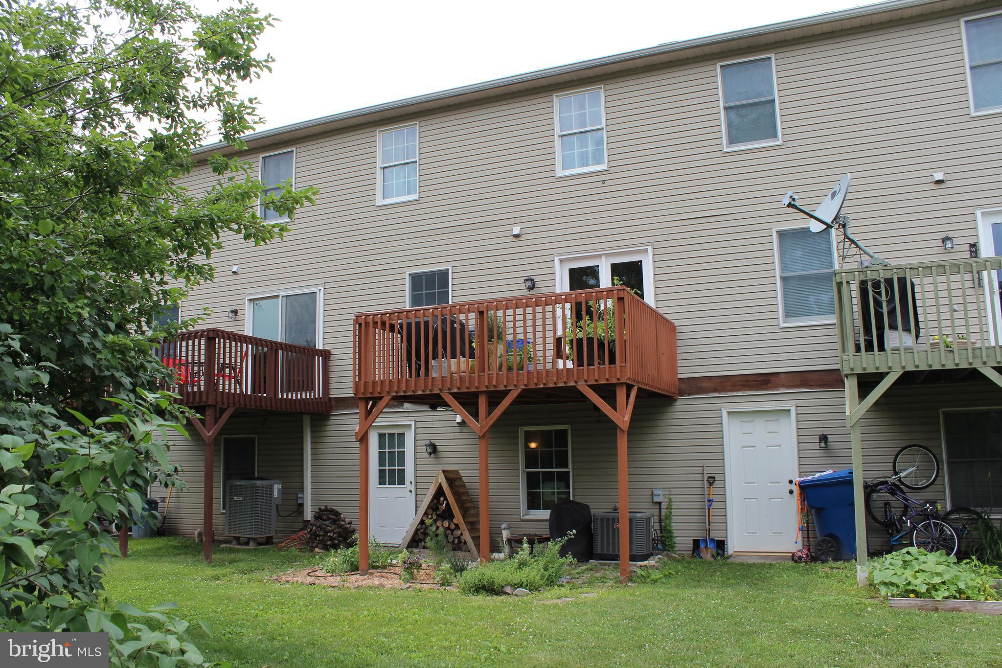 176 Logan Road Dillsburg, PA 17019 - Photo 8 of 26 Gallery Image 8