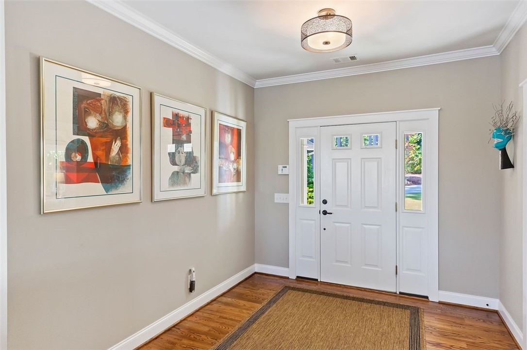 402 Hillandale Road Seneca, SC 29672 - Photo 18 of 30 Gallery Image 18