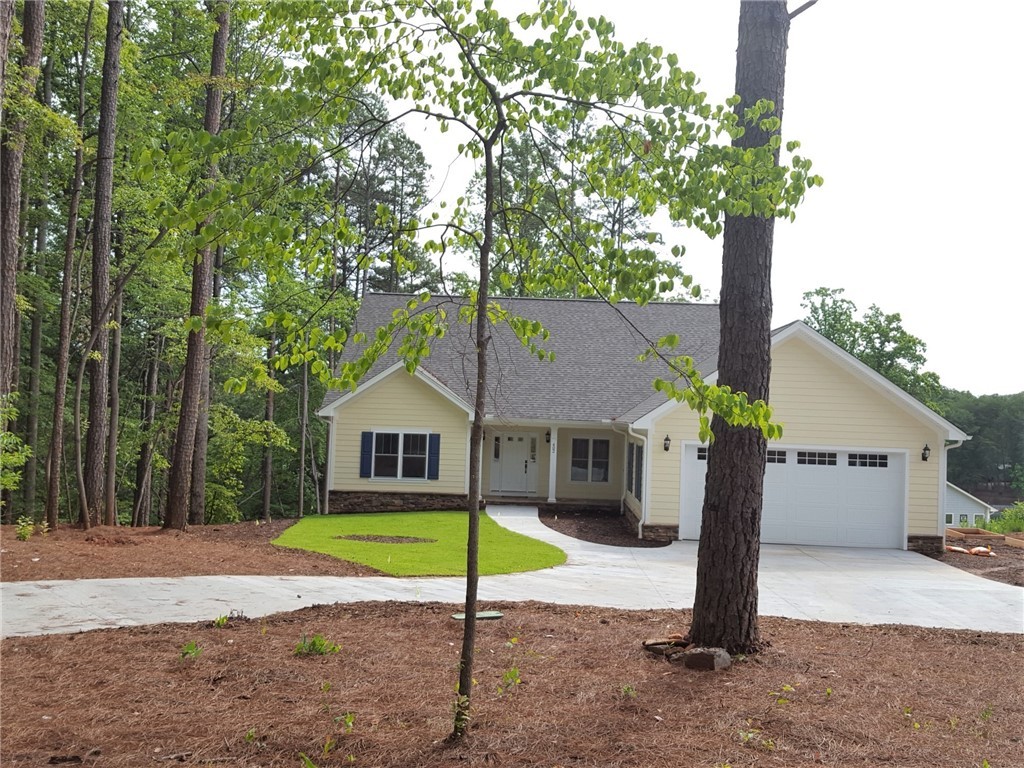 402 Hillandale Road Seneca, SC 29672 - Photo 2 of 30 Gallery Image 2