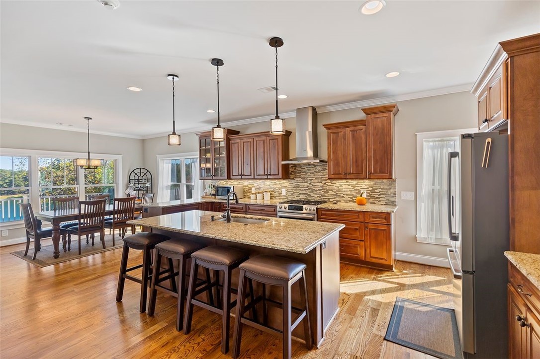 402 Hillandale Road Seneca, SC 29672 - Photo 10 of 30 Gallery Image 10