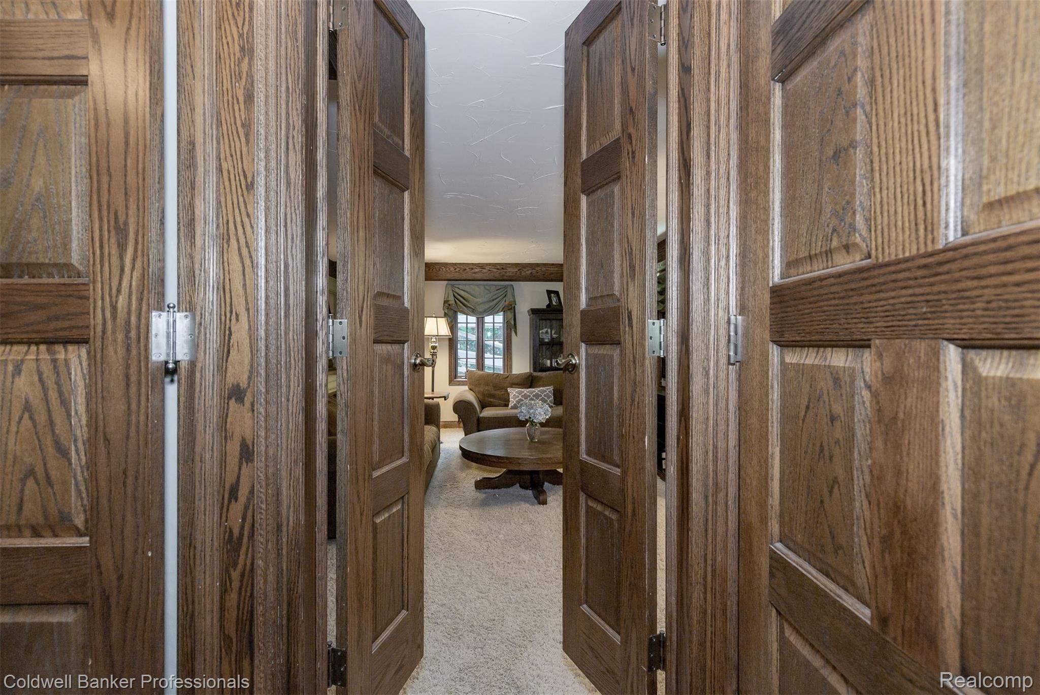 968 Rivenoak Street Birmingham, MI 48009 - Photo 16 of 59 592A1243.jpg
