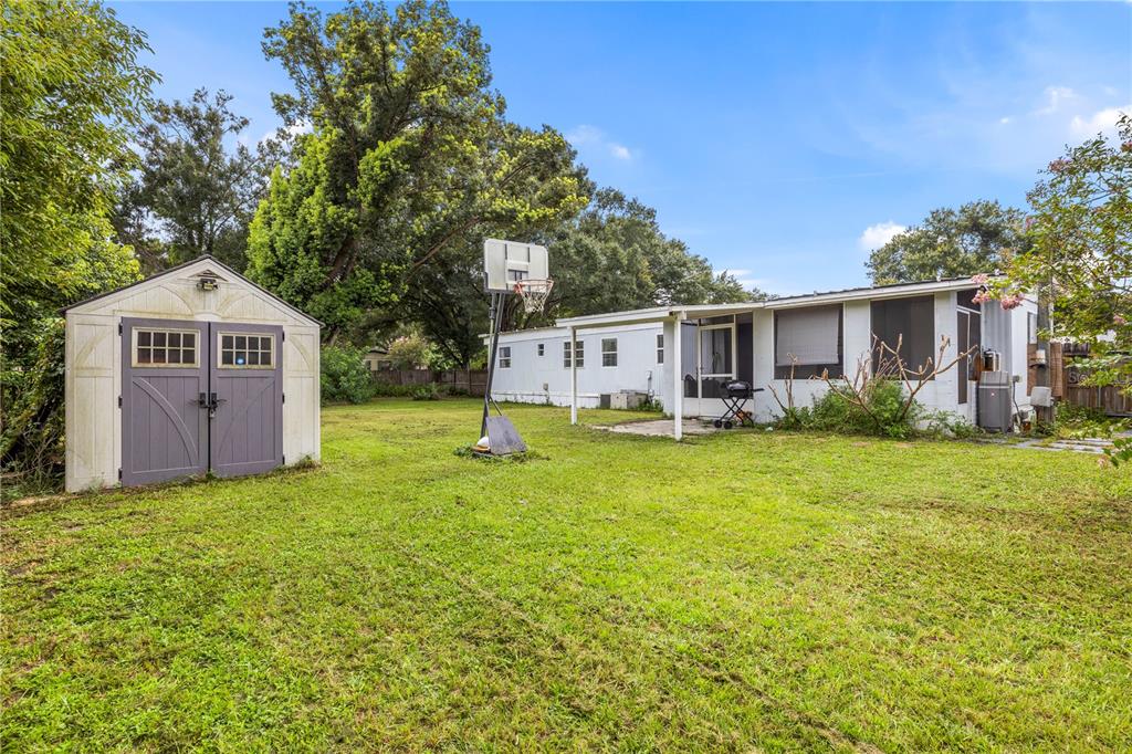 1733 Oakland Road West Lakeland, FL 33801 - Photo 37 of 46 Gallery Image 37