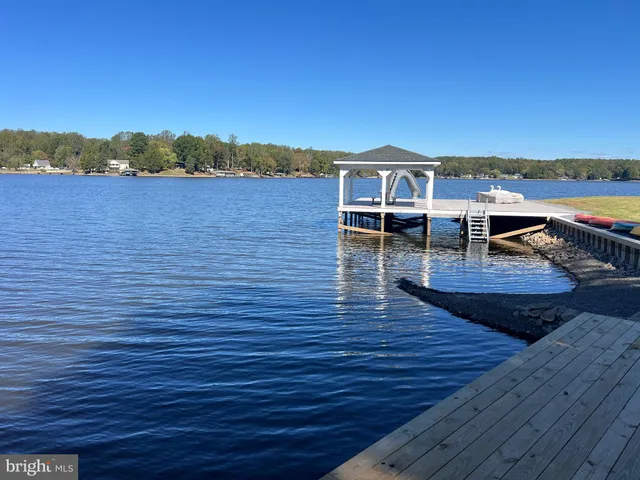 a view of a terrace with seating space