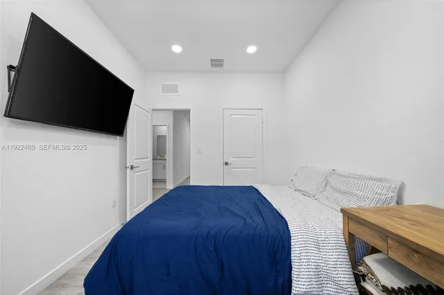 $2,550 | 757 Southwest 11th Street, Florida City, FL 33034