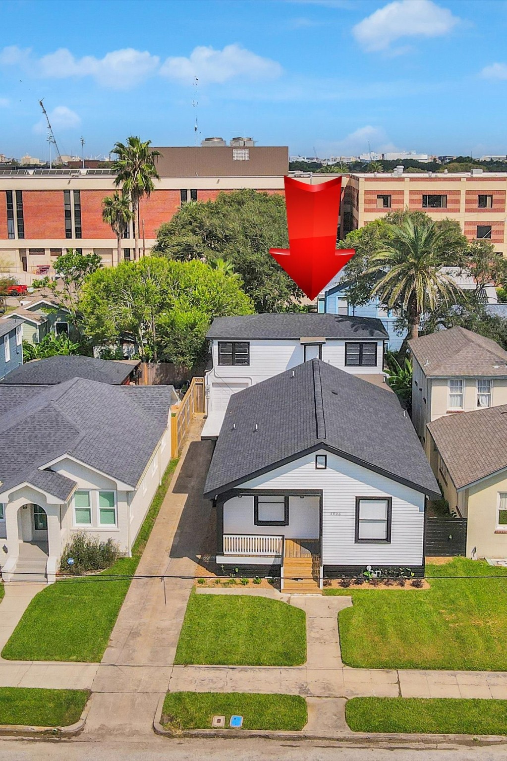 4006 Avenue R 1/2 Rear Galveston, TX 77550 - Photo 3 of 26 an aerial view of a house