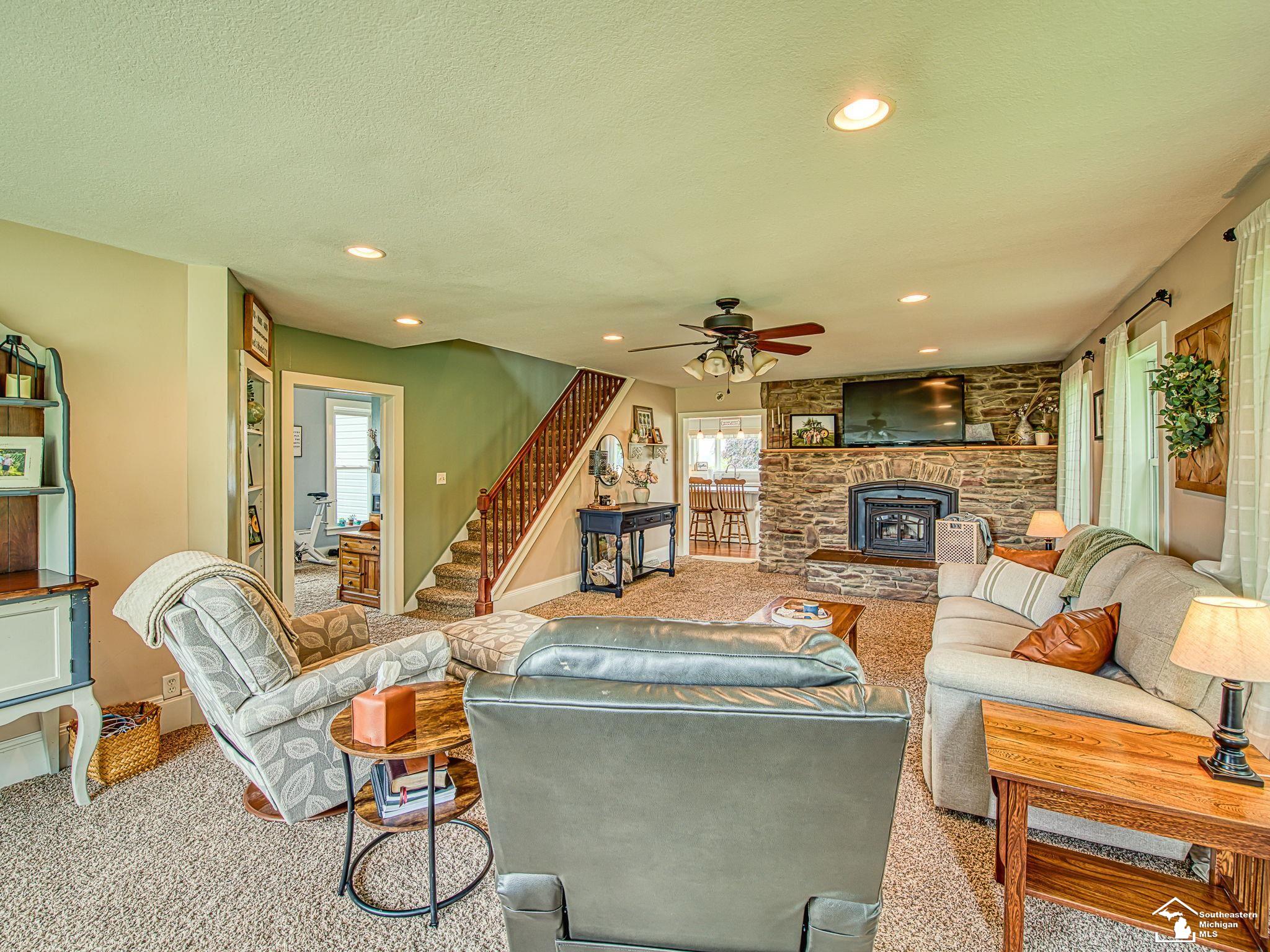 1095 Nieman Road Monroe, MI 48161 - Photo 15 of 52