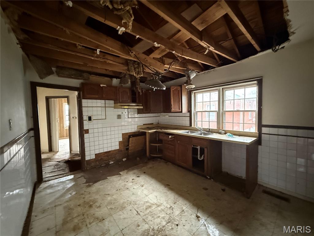 3636 Ashby Road St. Ann, MO 63074 - Photo 6 of 18