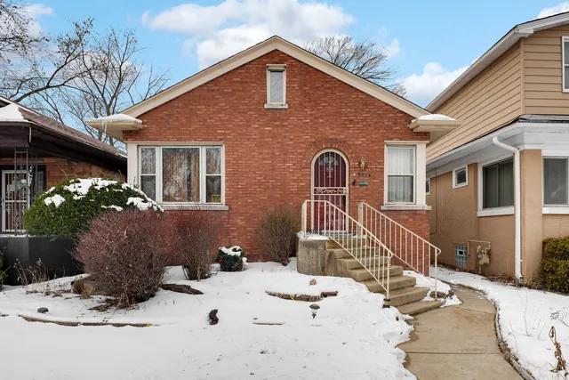 $149,900 | 8054 South Jeffery Boulevard, Chicago, IL 60617