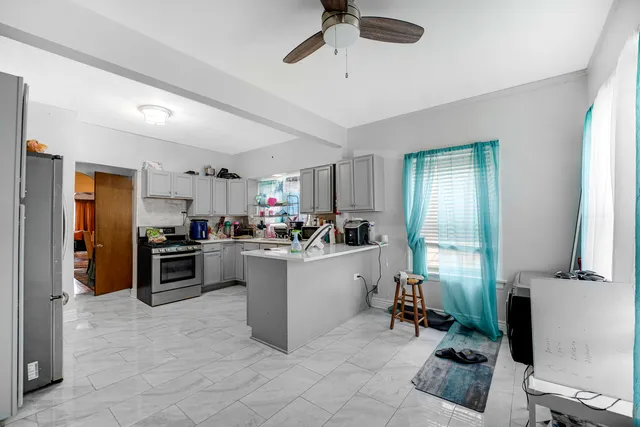 $149,900 | 8054 South Jeffery Boulevard, Chicago, IL 60617